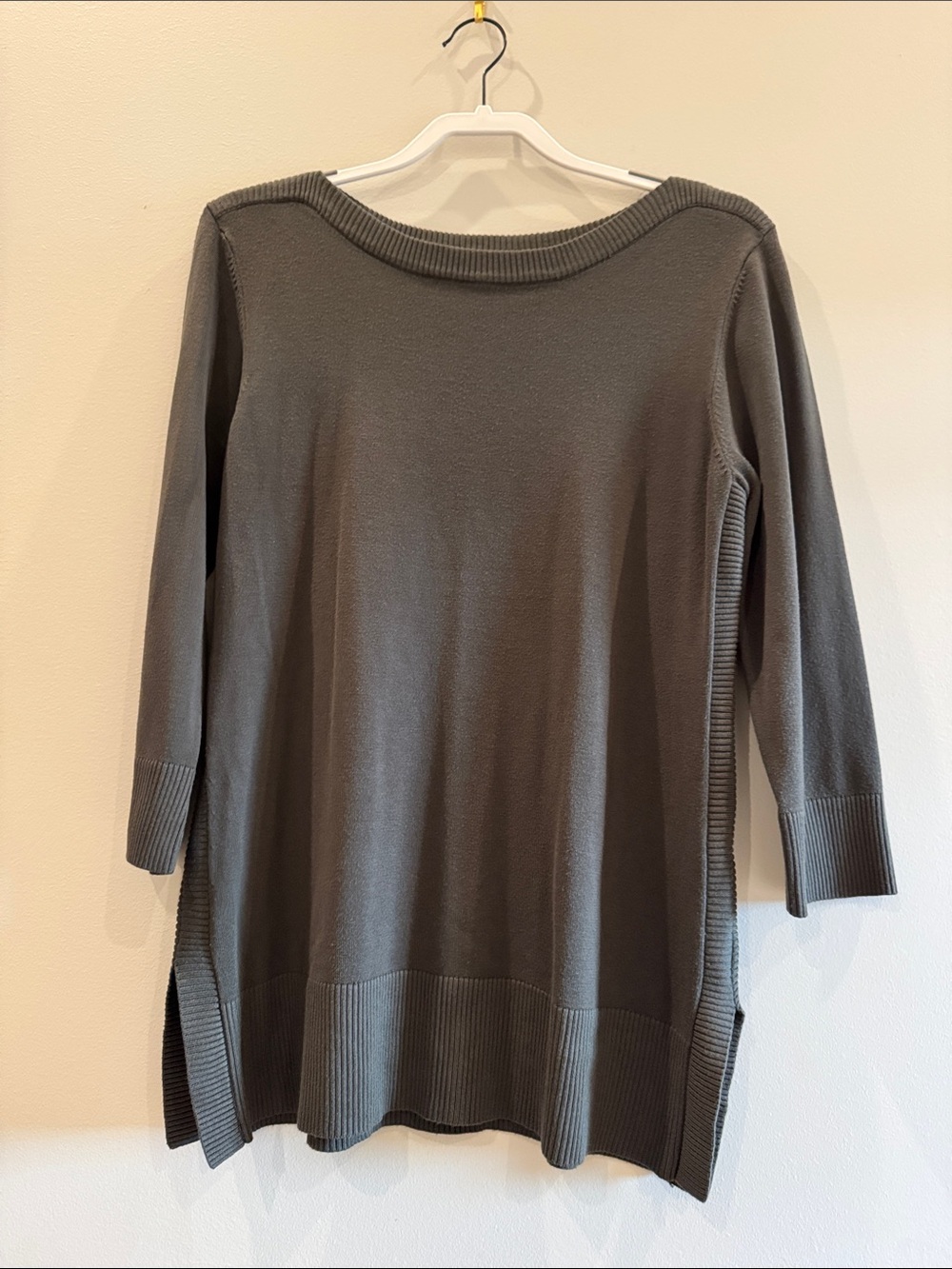 Adrienne Vittadini olive green Tunic Sweater